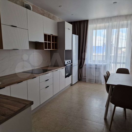 1-к. квартира, 42 м², 4/16 эт.