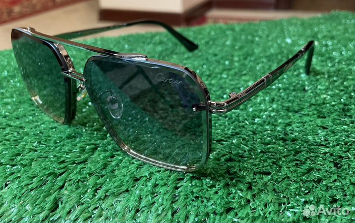 Солнечные очки мужские