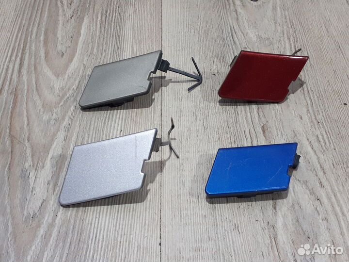 Заглушка буксировочного крюка Renault sandero step