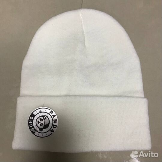 Шапка высокая однотонная в наличии