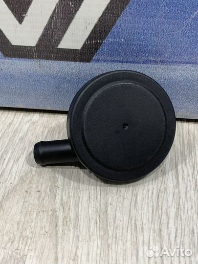 Клапан картерных газов Renault duster