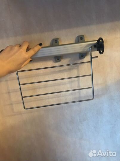 Вешалка для брюк в шкаф