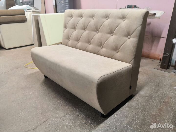 Диваны в кафе, столовую, ресторан