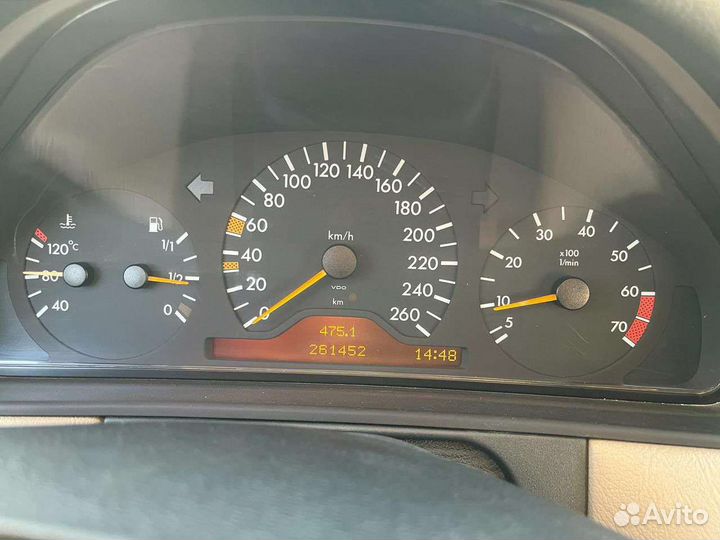Mercedes-Benz E-класс 4.2 AT, 1997, 260 000 км