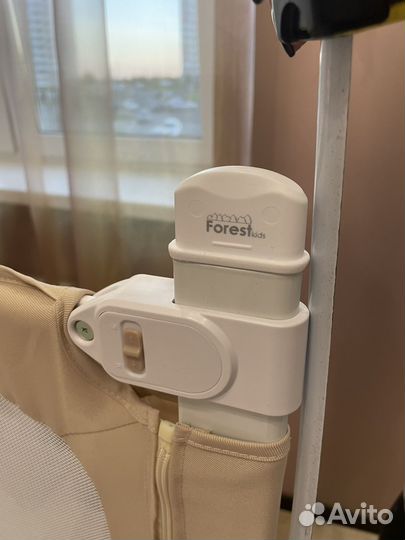 Прикроватный бортик