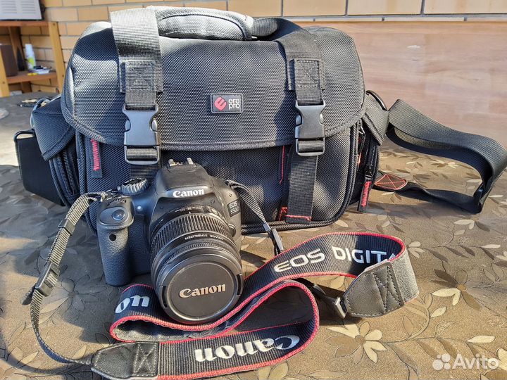 Фотоаппарат Canon eos 550d
