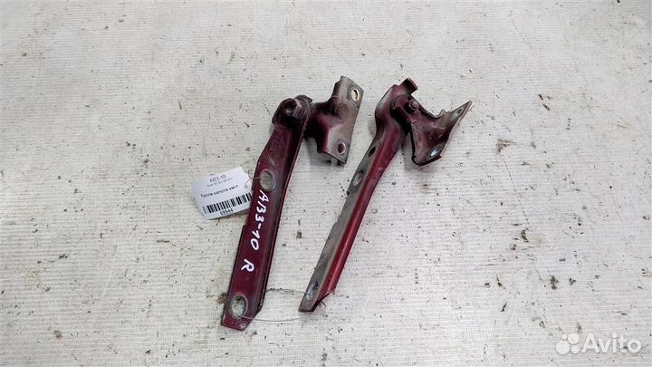 Петля капота км-т Audi 80 B3 86-91г