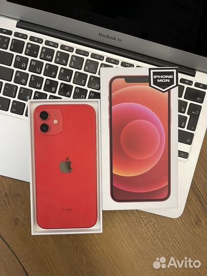 iPhone 12, 64 ГБ