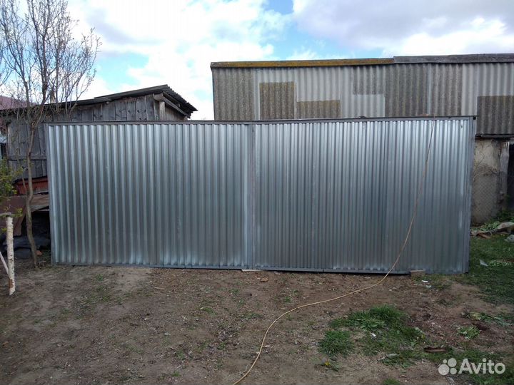 Гаражи новые пеналы ракушка м 7