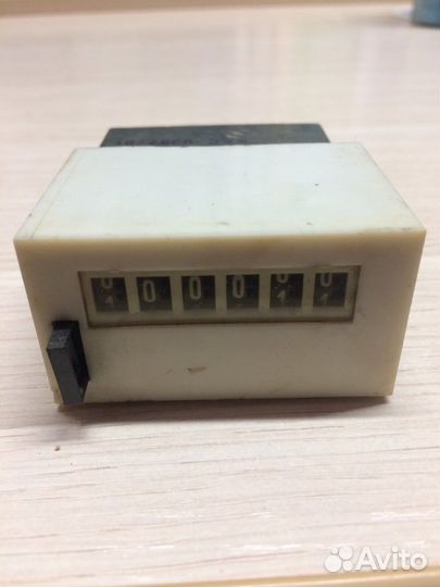 Счётчик импульсный си-61Р, си-206ухл4
