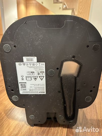 Подметальный робот