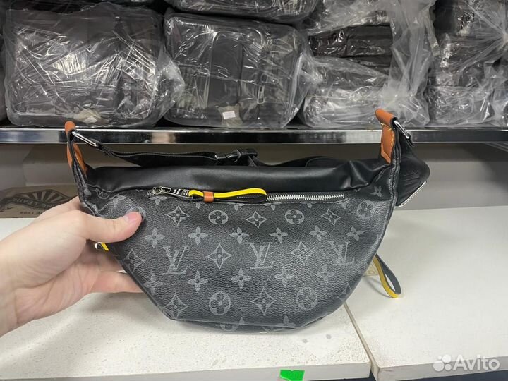 Сумка louis vuitton мужская поясная /бананка