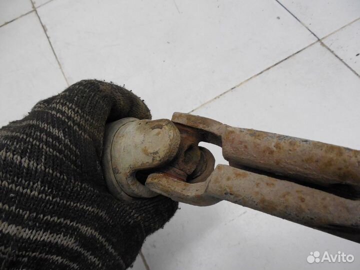 Колонка рулевая Avensis I 1997-2003