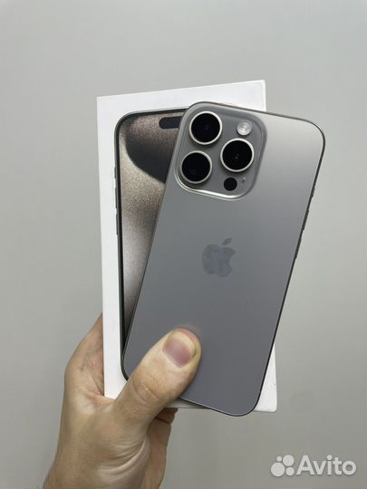 iPhone 15 Pro, 256 ГБ