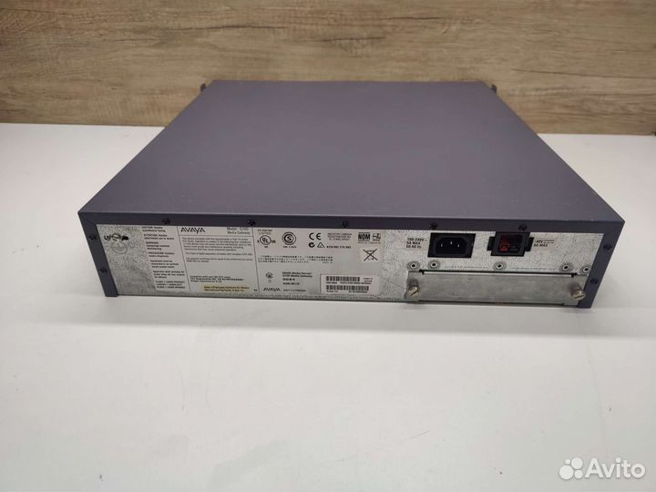 Шлюз Avaya G700 Media Gateway