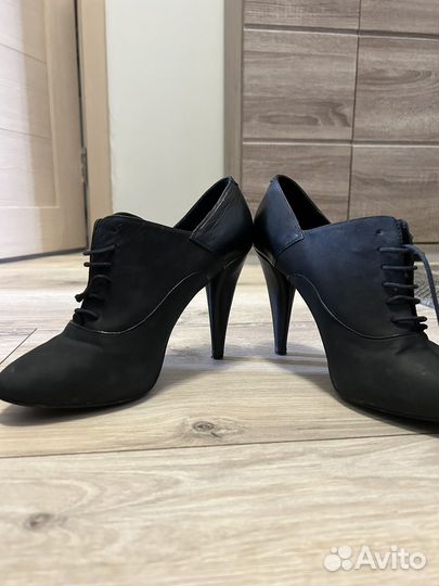 Carlo pazolini полуботинки 38