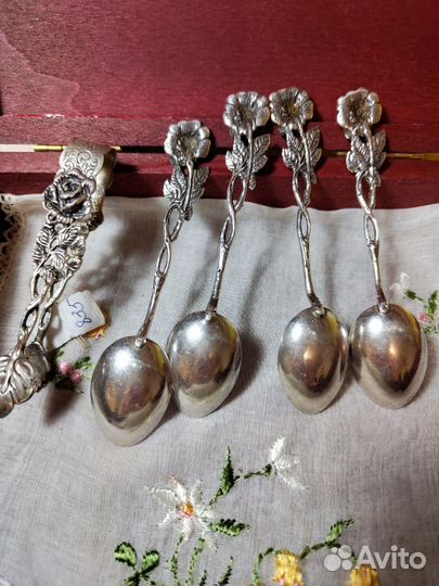 Серебряная чайная ложка