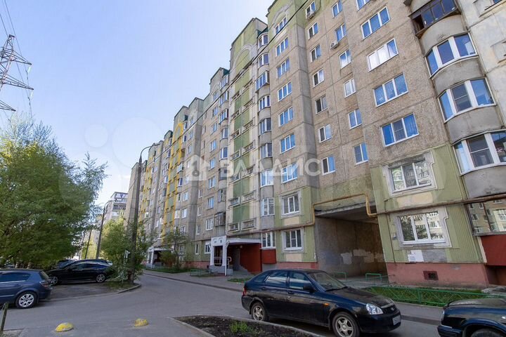 2-к. квартира, 53 м², 3/9 эт.