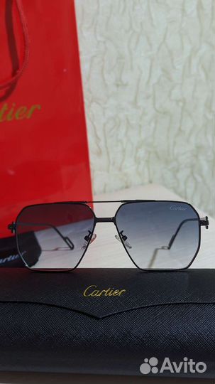 Очки Саrtier