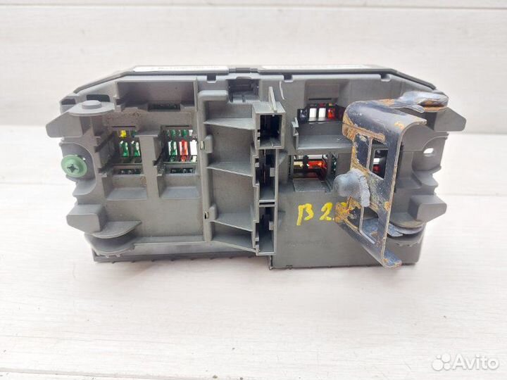 Блок предохранителей передний Bmw X5 E70 N63 B44 A