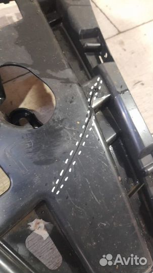 Кронштейн заднего бампера правый Bmw 3 F30 С 2015