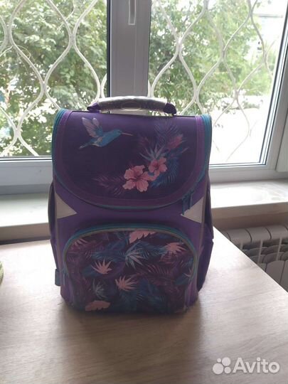 Школьный рюкзак