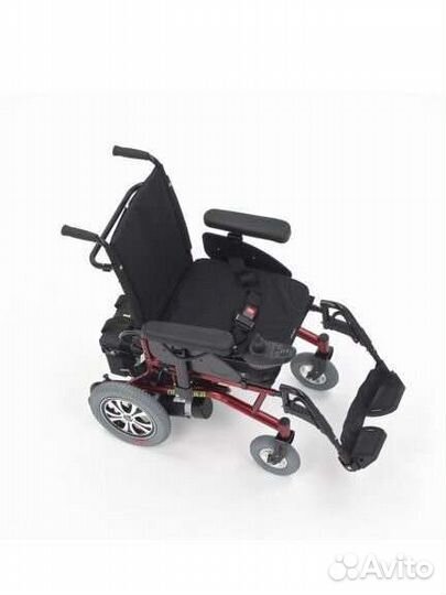 Инвалидная коляска с электроприводом 