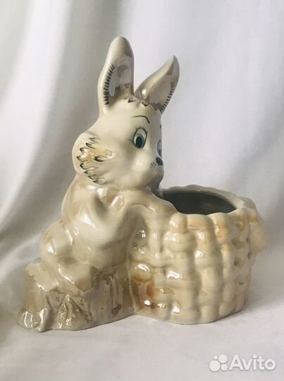 «Заяц с корзиной» Фарфор.СССР