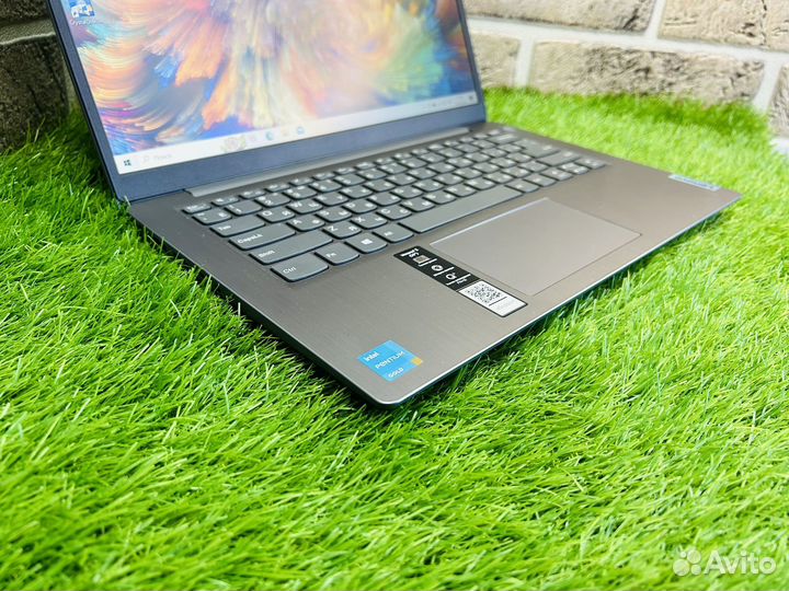 Как новый 2022г Lenovo Gold 7505/8/256