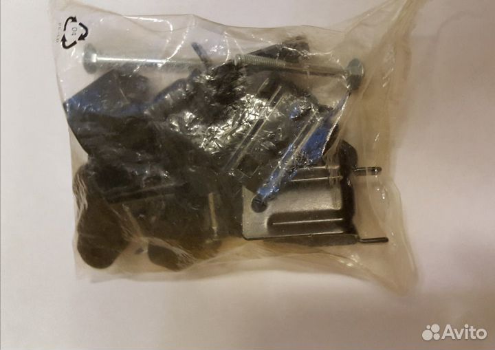 Крепеж на дуги Mont Blanc