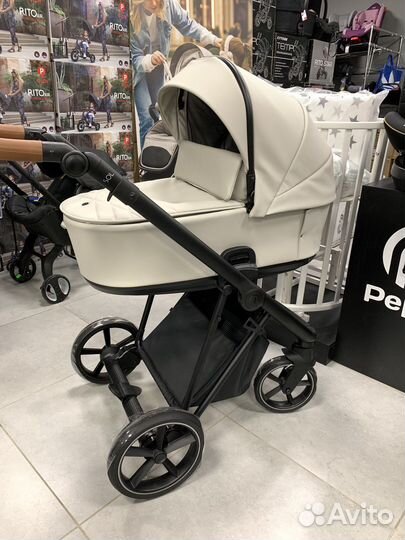 Коляска Roan Sol 2/3 в 1