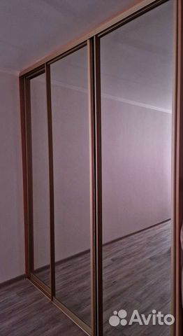 Три зеркальные двери и боковина шкафа купе купить в Южно-Сахалинске ...