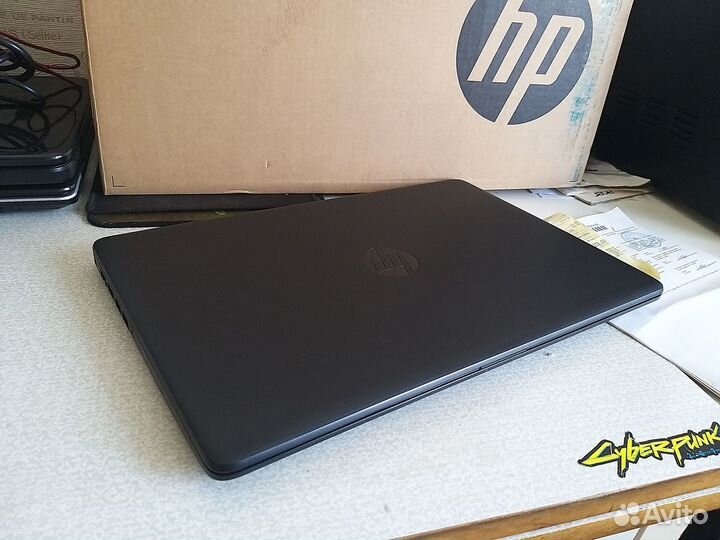 В идеале,полный фарш,Ryzen,8гб DDR4,SSD,мощный