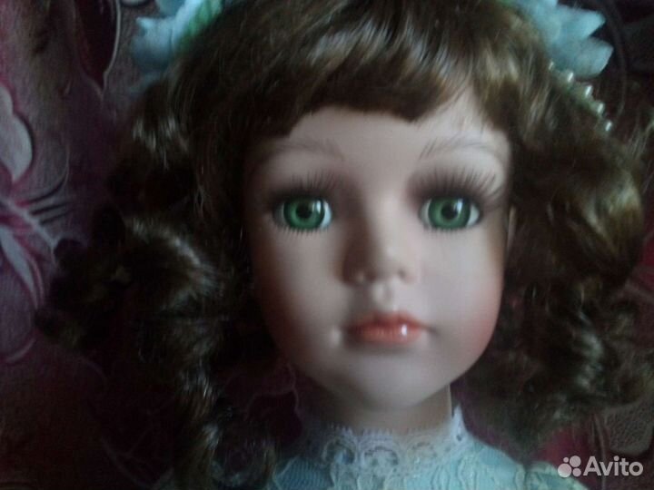 Кукла фарфоровая Ремеко