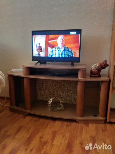 Тумба под телевизор бу
