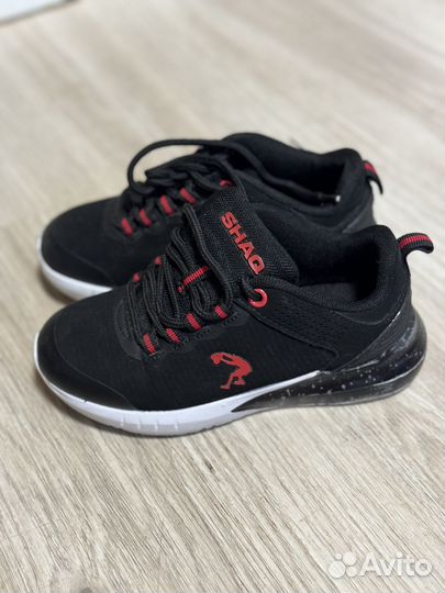 Кроссовки детские