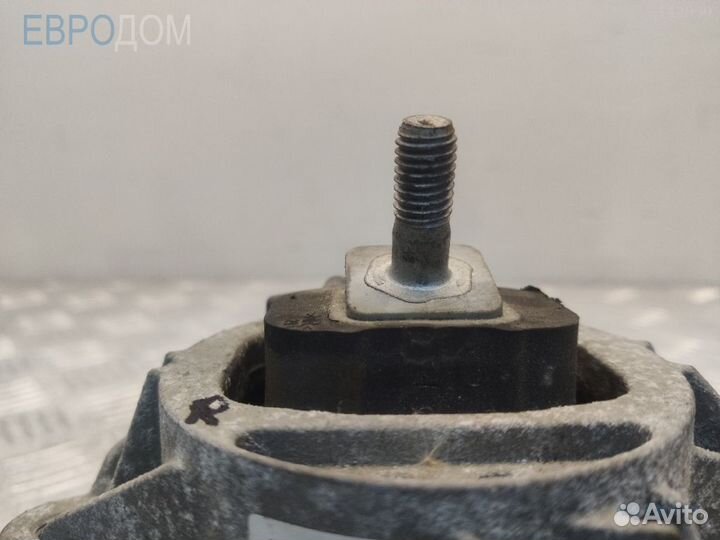 Подушка двигателя правая n47 на BMW F21 s1141178
