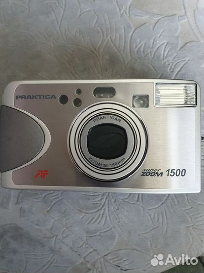 Пленочный фотоаппарат praktika