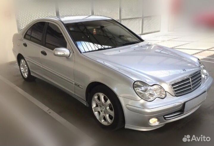 Запчасти на Mercedes W203 мерседес С180 разбор