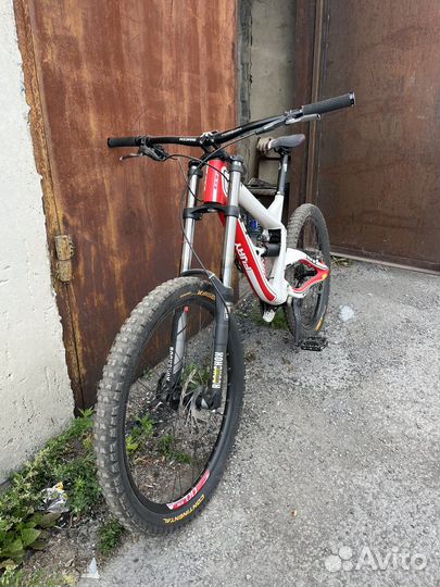 Велосипед GT Fury Elite