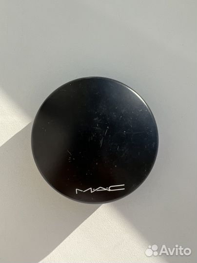 Пудра Mac mineralize medium golden