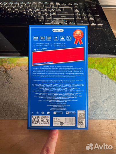 Защитное стекло iPhone 16