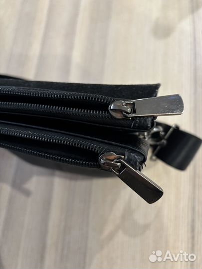 Сумка через плечо черная кожа