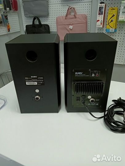 Акустические колонки Sven