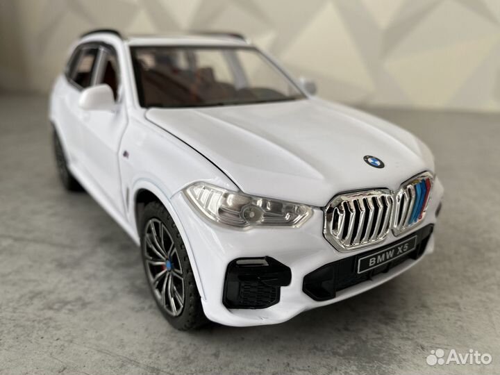 Машинка BMW X5 Металлическая. Все цвета