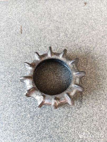 Гайка выхлопа Днепр