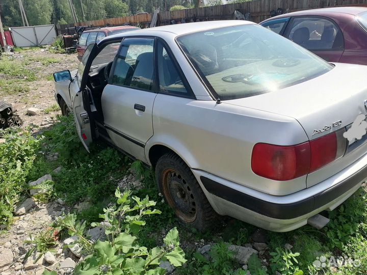 Запчасти Audi 80b4