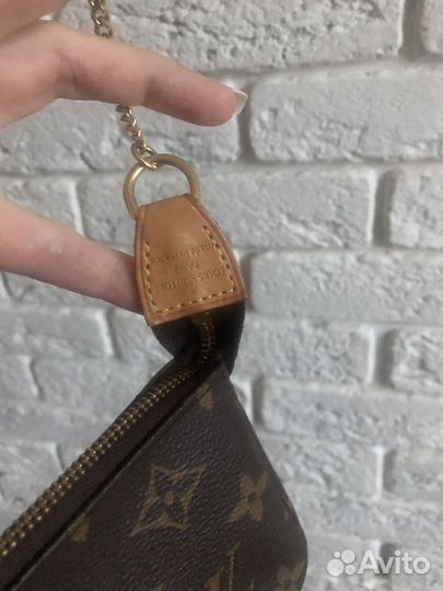 Клатч Mini Pochette Accessoires Louis Vuitton
