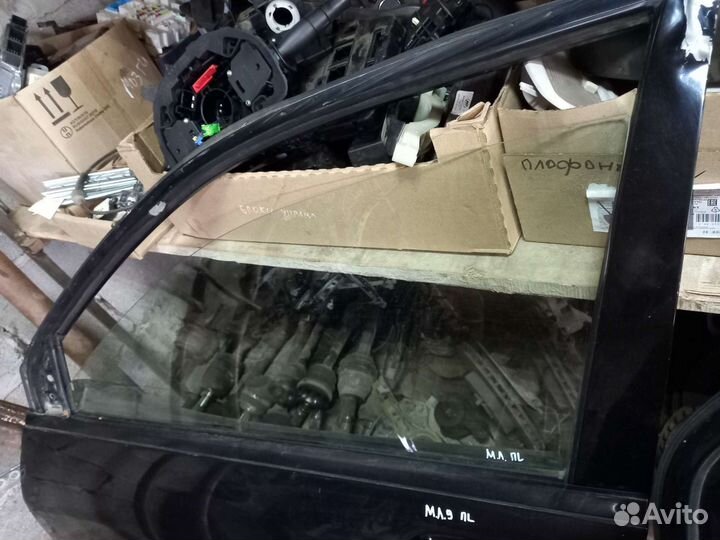 Стекло передний задний lancer 9