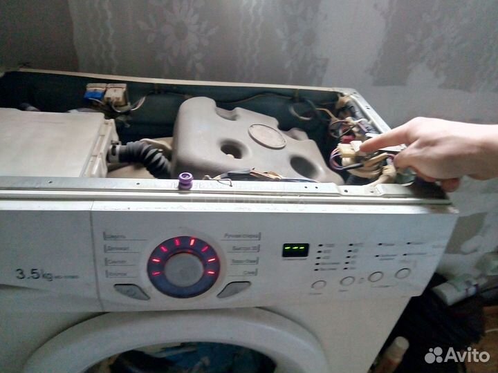 Ремонт стиральных машин, холодильников